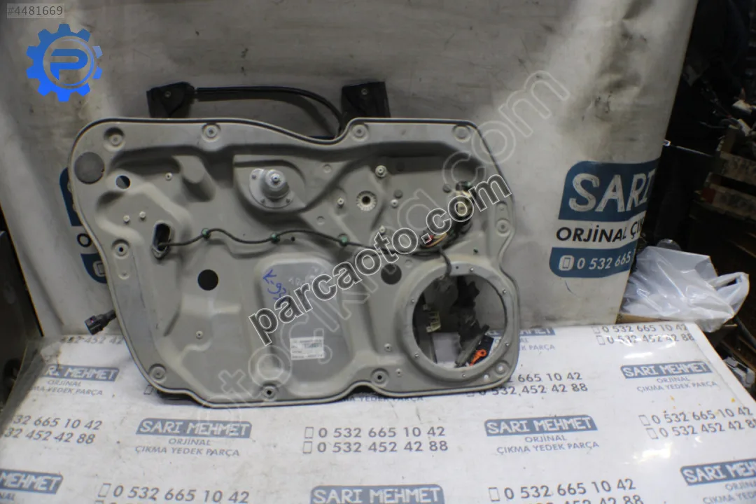 Çıkma vw caddy sol ön cam krikosu k-931