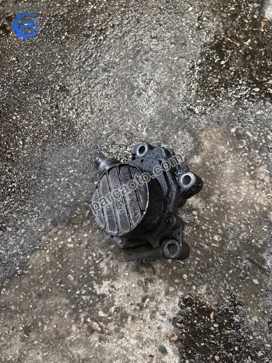Çıkma vw bora 1.9 fren vakum pompası