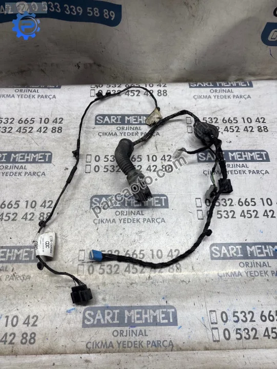 Çıkma ford courier sağ ön kapı iç tesisatı