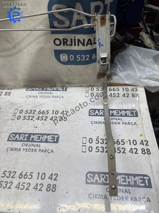 Çıkma toyota corolla 101 bagaj kapağı menteşesi sağ