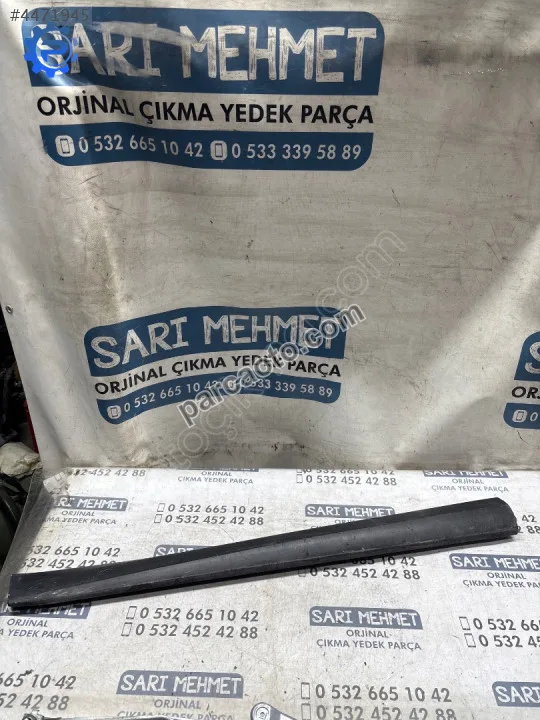 Çıkma renault fluence sol ön kapı bandı çıtası