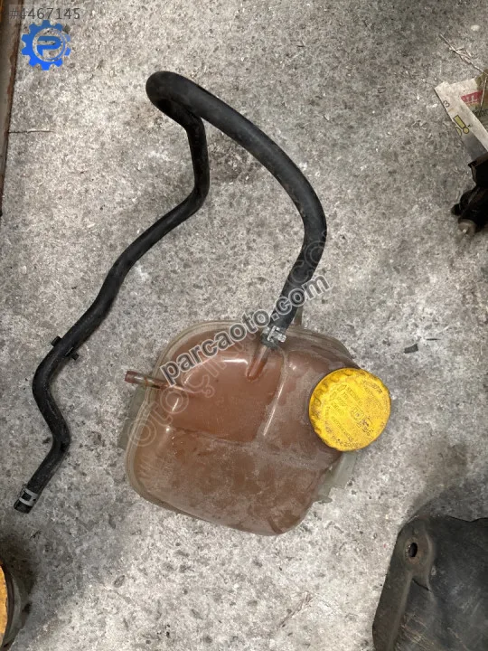Çıkma opel astra g yedek su bidonu