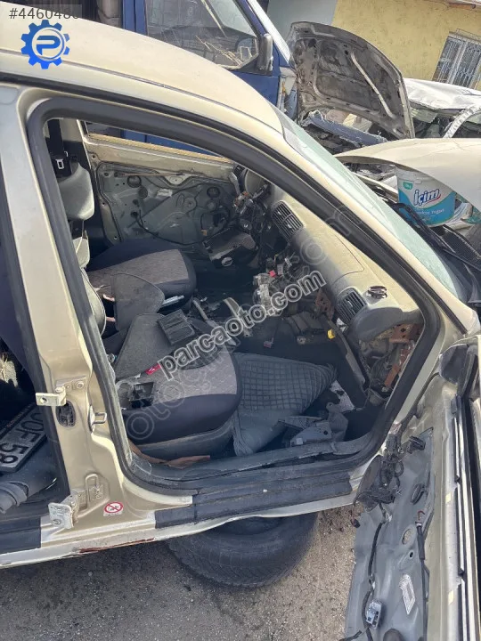 Çıkma seat toledo sağ ön kapı çerçeve fitili