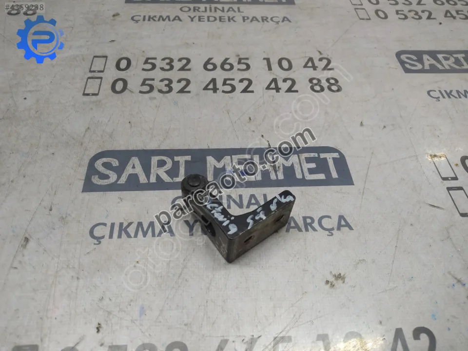 Çıkma skoda octavia sağ arka kapı menteşesi üst