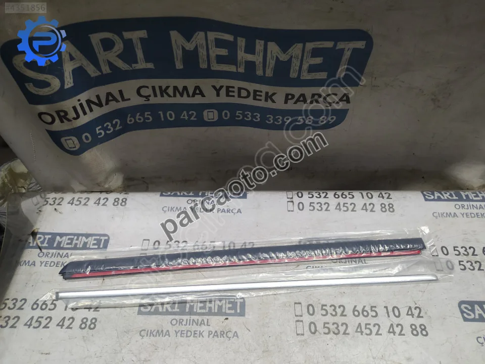 Sıfır yan sanayi vw passat b5.5 sol arka kapı bandı çıtası