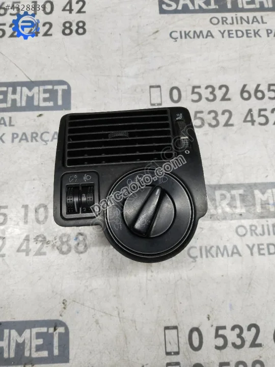 Çıkma vw golf 4 sol ön havalandırma ızgarası