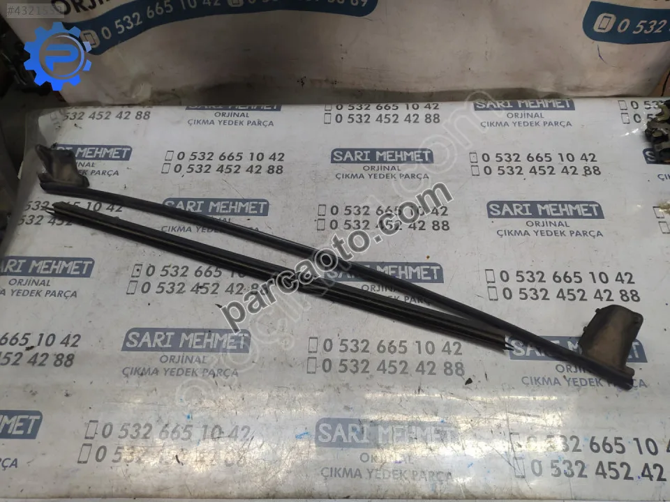 Çıkma seat leon sağ ön iç dış sıyırıcısı