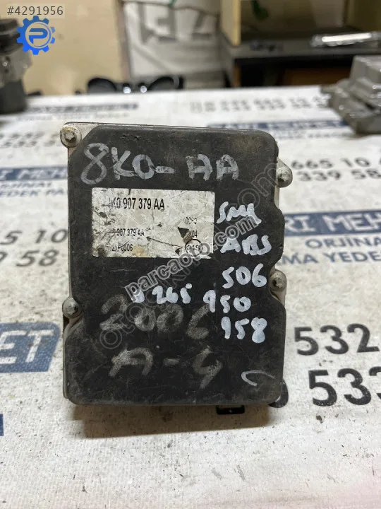 Çıkma audı a4 8k0 907 379 aa 0 265 950 958 abs beyni
