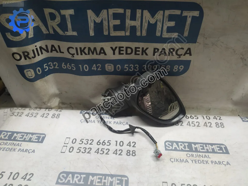 Çıkma ford fiesta sağ dikiz aynası e4023426
