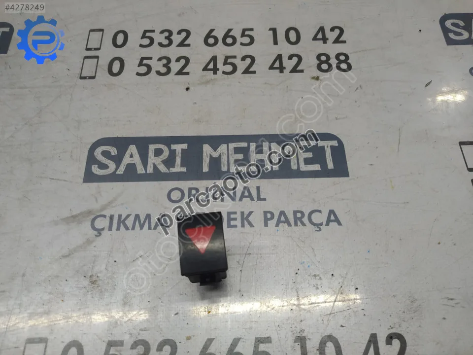 Çıkma vw polo dörtlü flaşör düğmesi 6q0953235a