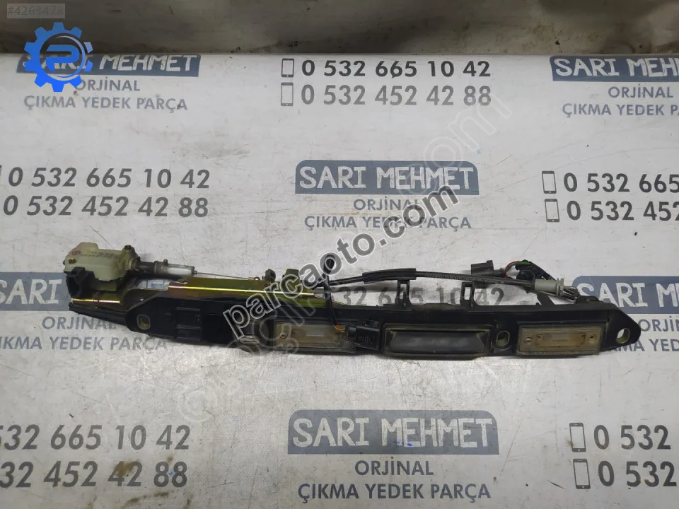 ÇIKMA VW PASSAT B5.5 BAGAJ AÇMA DIŞ KAPI KOLU ÇIKMA VW PASSAT B5.5 BAGAJ AÇMA DIŞ KAPI KOLU