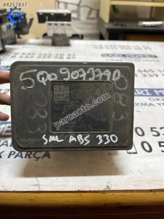 Çıkma vw golf 7 5q0 907 379 d 5q0907379d abs beyni