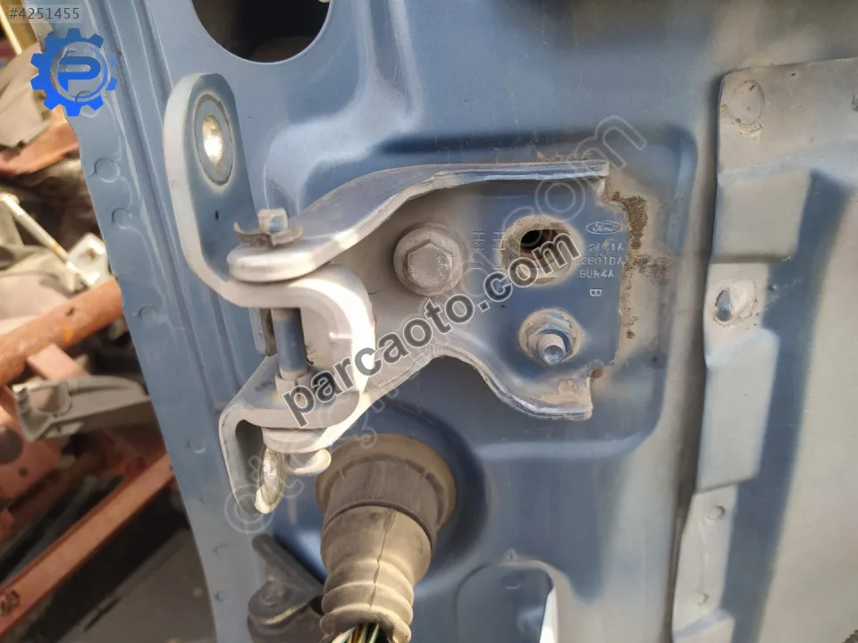 Ford Tourneo Connect Kapı Menteşesi - Konya Selçuklu