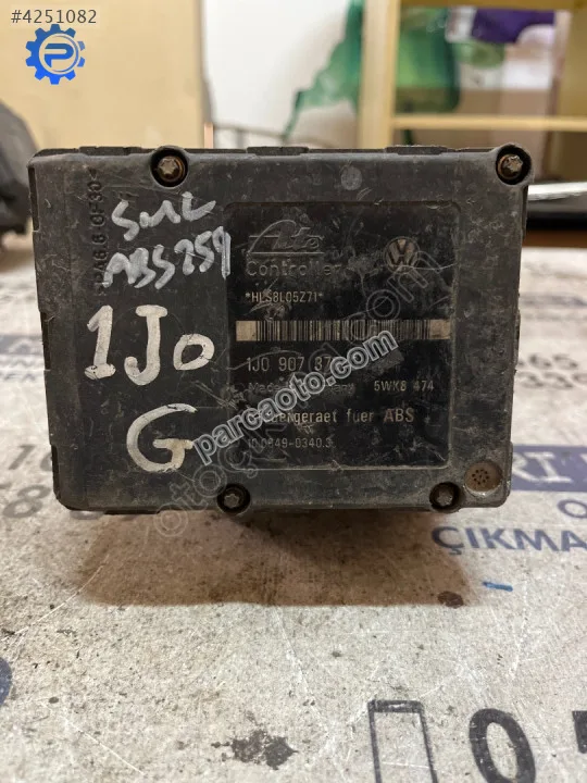 ÇIKMA VW GOLF 4 1J0 907 379 G ABS BEYNİ ÇIKMA VW GOLF 4 1J0 907 379 G ABS BEYNİ