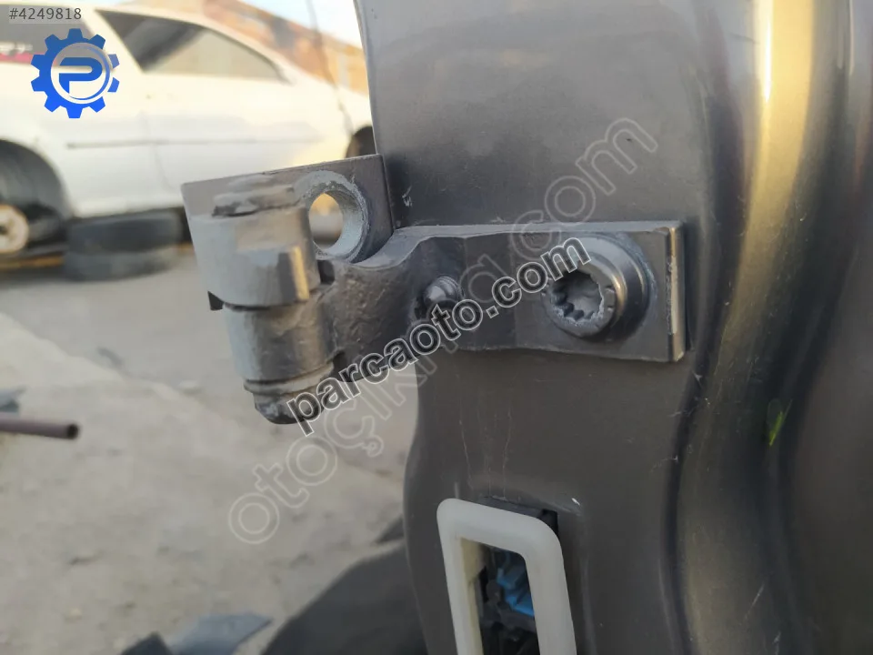 Seat Cordoba Kapı Menteşesi - Konya Selçuklu