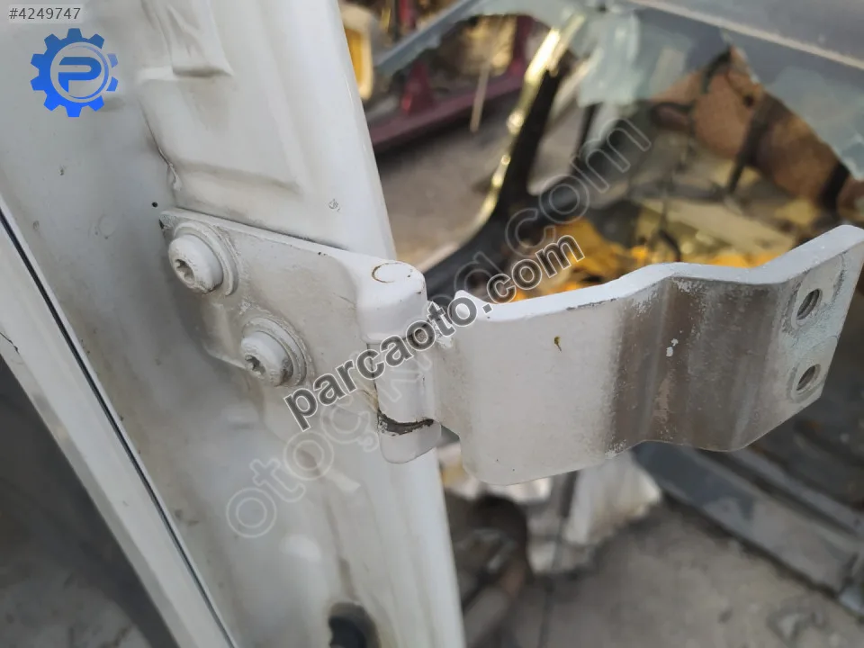 Opel Combo Bagaj Menteşesi - Konya Selçuklu
