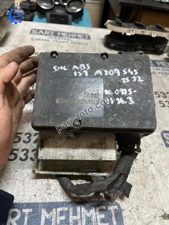 Çıkma mercedes w203 a 209 545 25 32 10.0925-1536.3 abs beyni