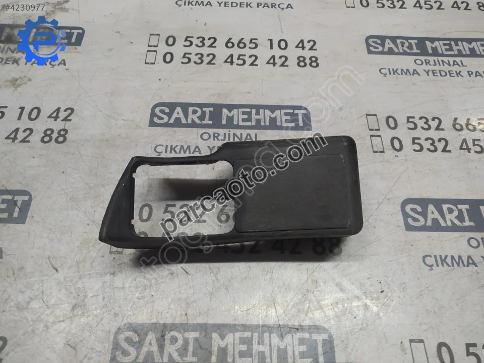 Çıkma vw passat b5 hidrolik bidonu üst kapağı