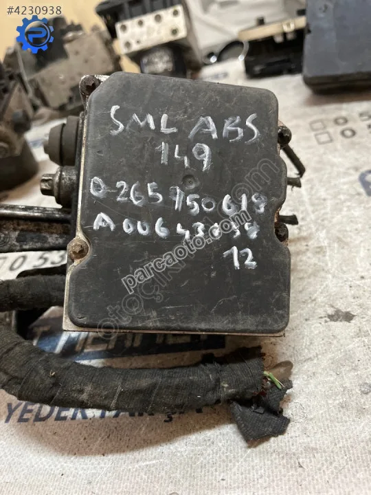 Çıkma mercedes w169 a 006 431 38 12 0 265 950 618 abs beyni