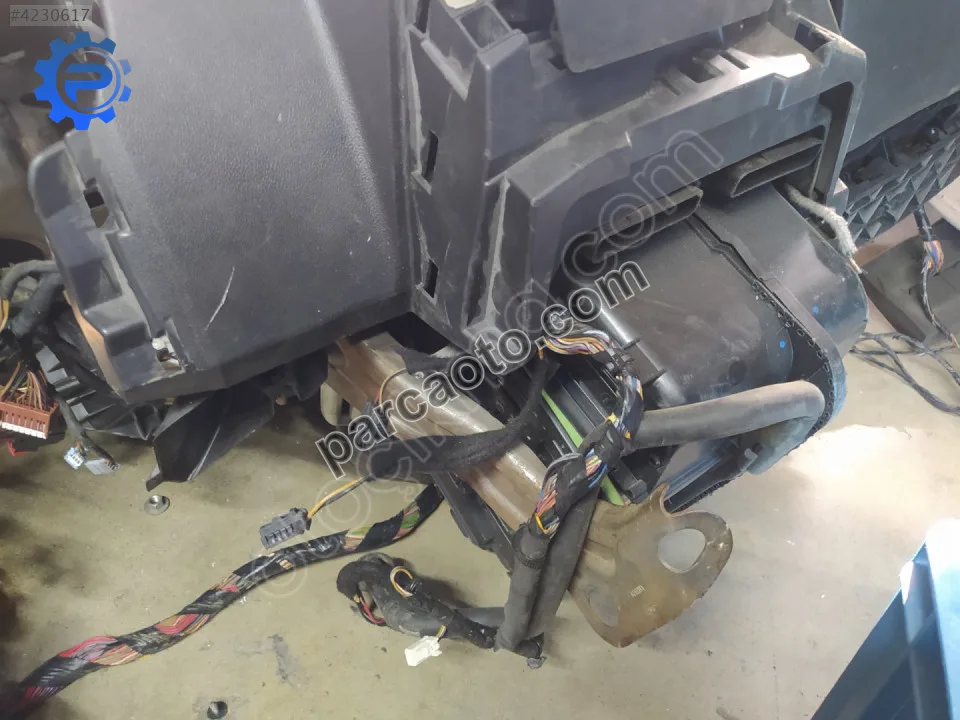 Renault Clio Kalorifer Kutusu - Konya Selçuklu