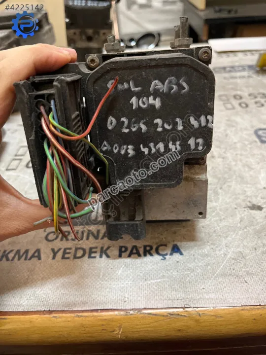Çıkma mercedes w168 a 003 431 45 12 0 265 202 412 abs beyni