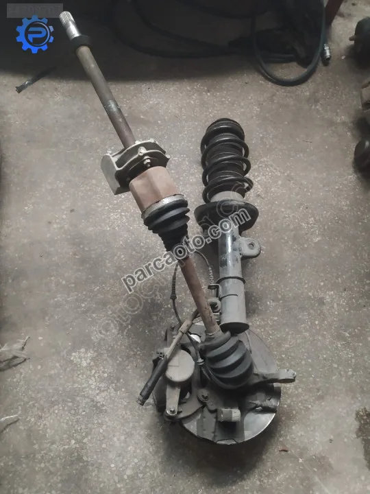 Çıkma fiat egea sağ ön amortisör taşıyıcı aks