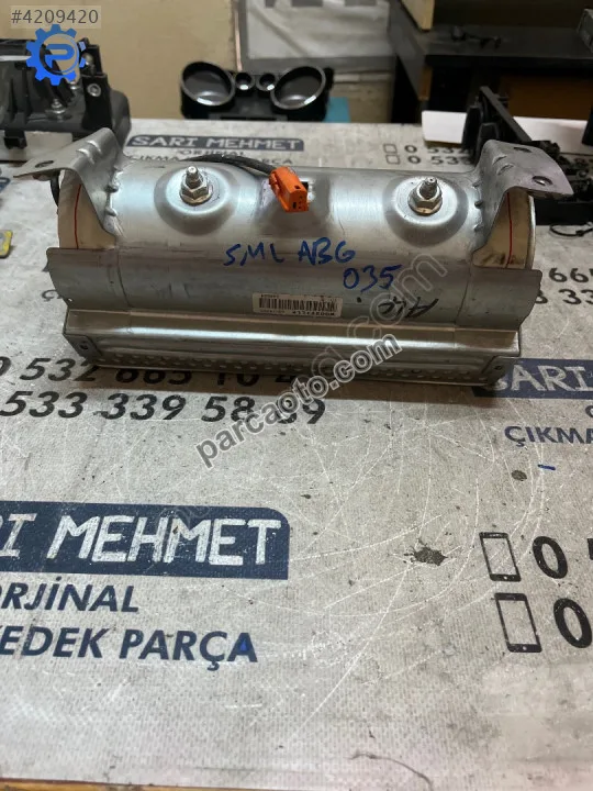 ÇIKMA AUDI A4 8D0 880 201 J 8D0880201J SÜRÜCÜ AIRBAG ÇIKMA AUDI A4 8D0 880 201 J 8D0880201J SÜRÜCÜ AIRBAG