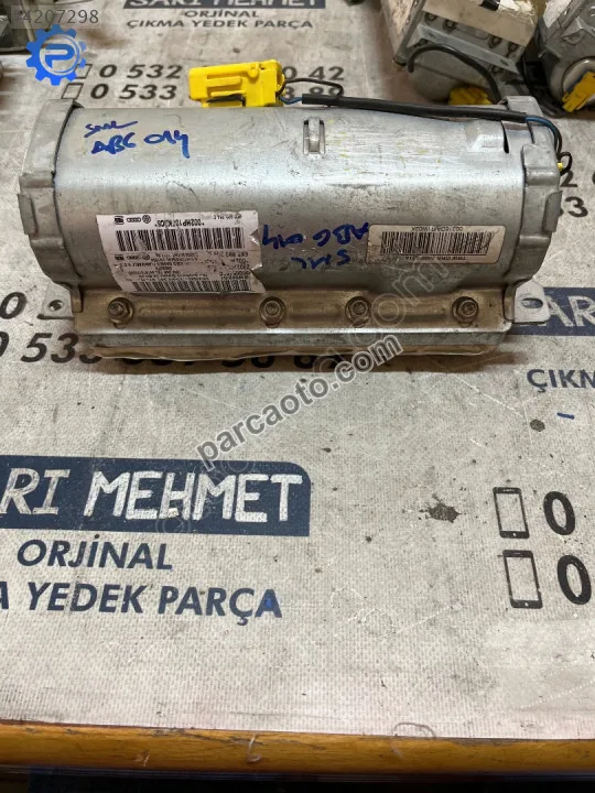 ÇIKMA VW POLO 6X0 880 204 C 6X0880204C YOLCU AIRBAG ÇIKMA VW POLO 6X0 880 204 C 6X0880204C YOLCU AIRBAG
