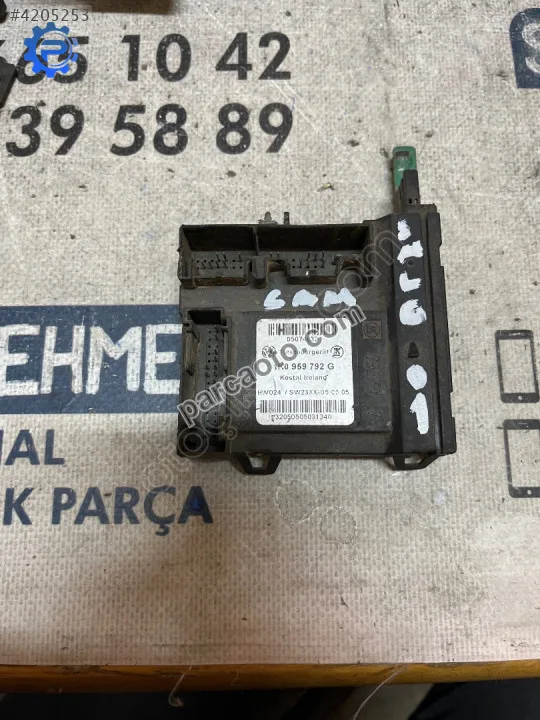 Çıkma vw passat 1k0 959 792 g 1k0959792g cam motor beyni