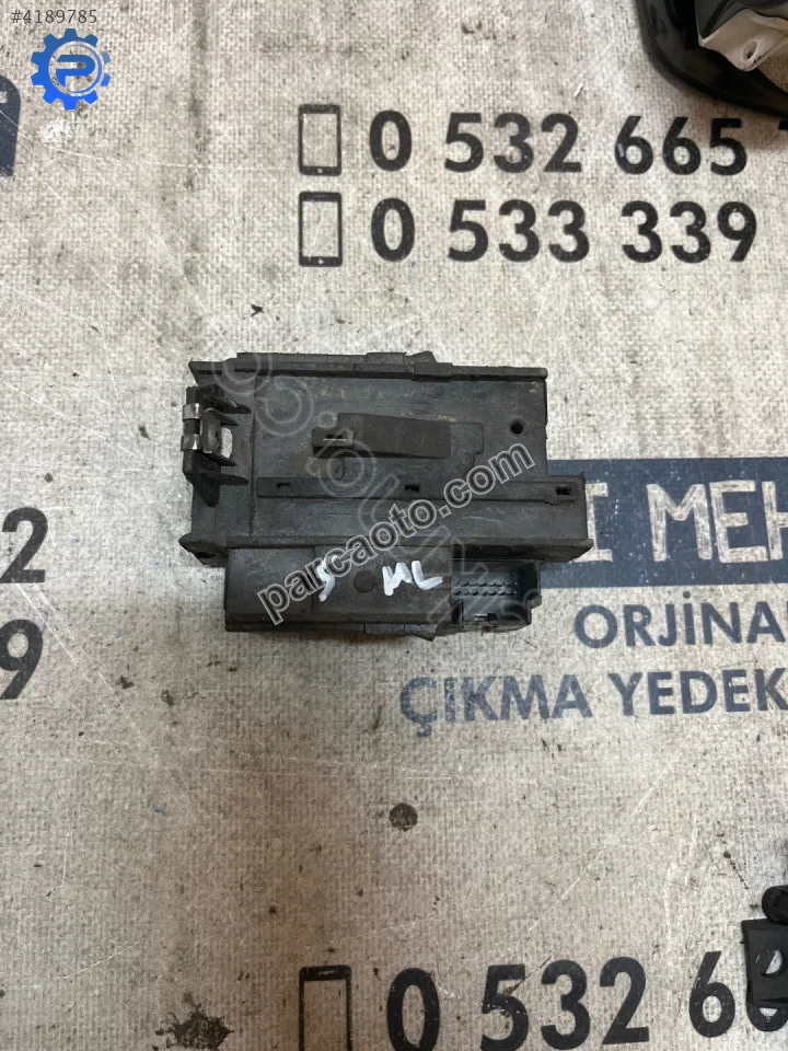Çıkma vw passat kontak yuvası