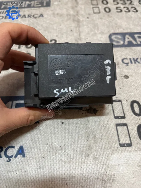 Çıkma vw passat b6 b7 3c0 905 843 aa 3c0905843aa kontak yuvası