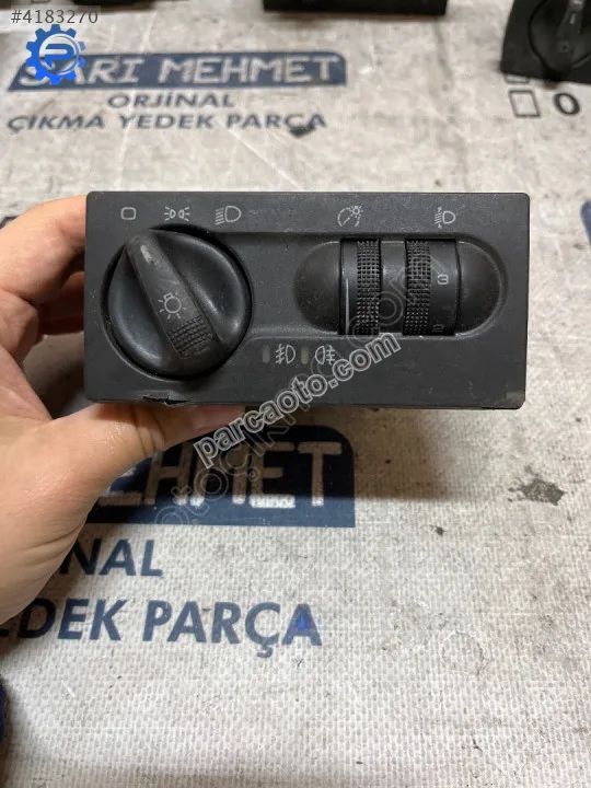 Çıkma vw golf 3 trw-m 1h6 941 531 p 1h6941531p far anahtarı