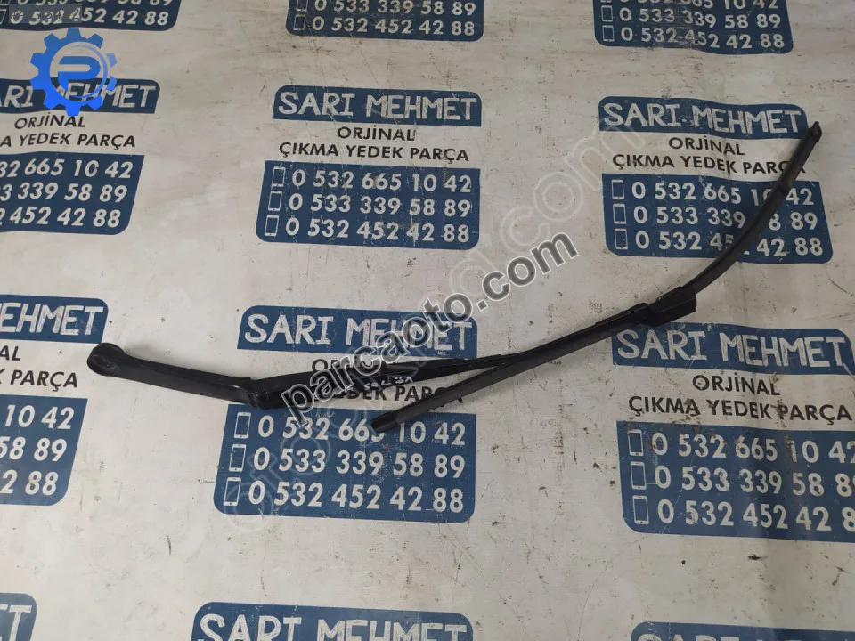 Çıkma fiat egea sol ön silecek kolu