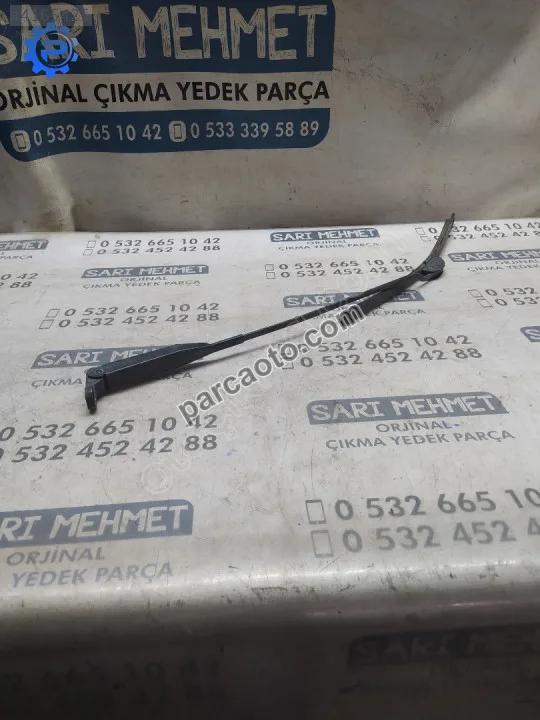 Çıkma opel corsa c sağ dış silecek kolu