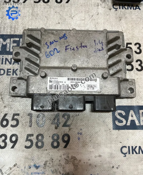 Çıkma ford fıesta 1.4 av21-12a650-ea av2112a650ea motor beyni