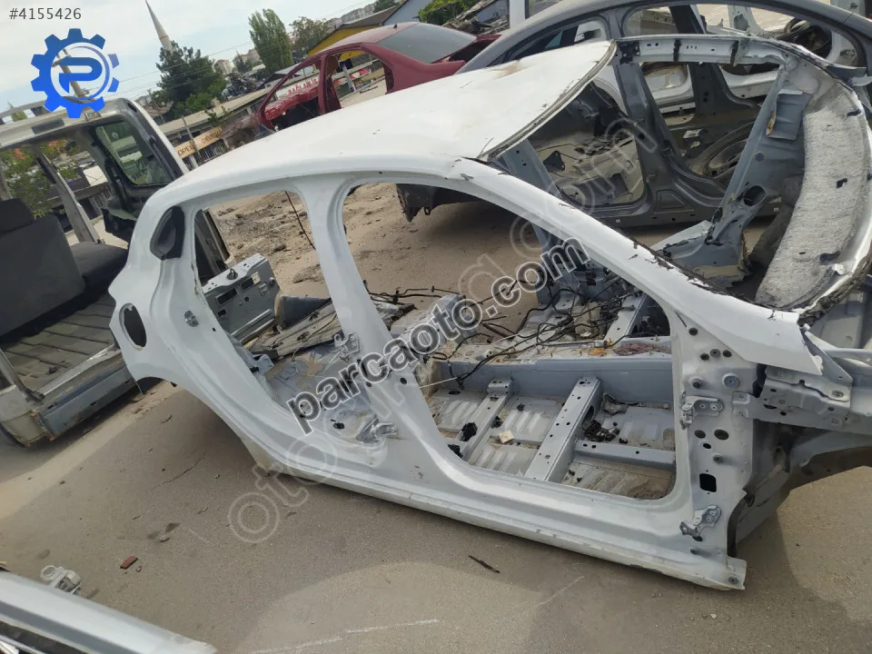 Renault Clio Marşpiyel Sacı - Konya Selçuklu