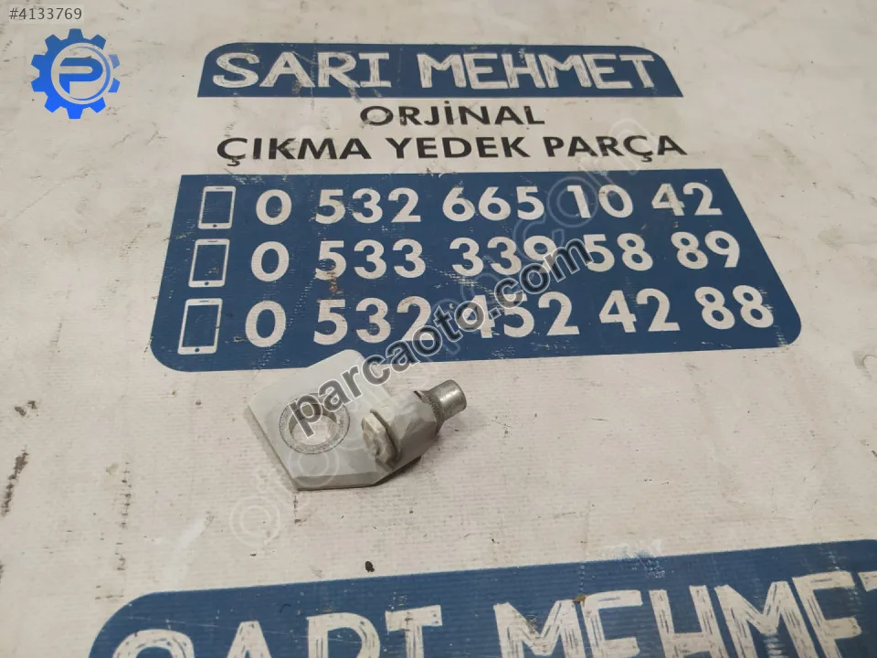 Opel Corsa Kapı Menteşesi - Konya Selçuklu