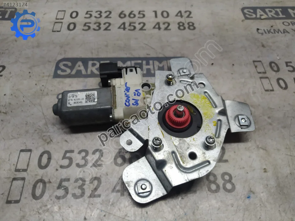 Ford Tourneo Courier Cam Motoru - Konya Selçuklu