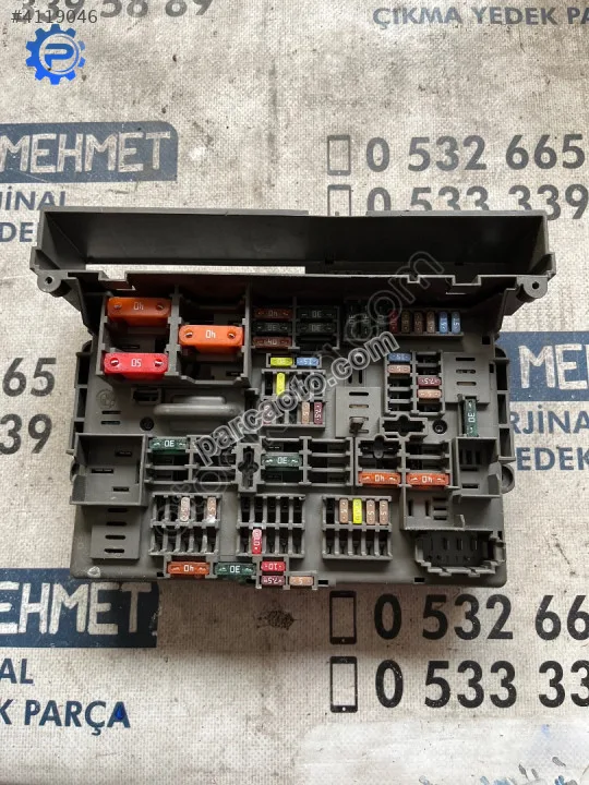 Bmw 3 Serisi Sigorta Kutusu - Konya Selçuklu