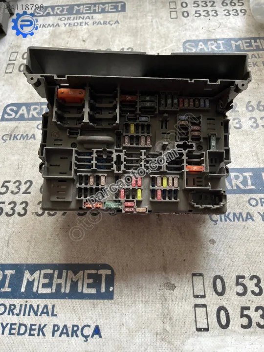 Bmw 3 Serisi Sigorta Kutusu - Konya Selçuklu