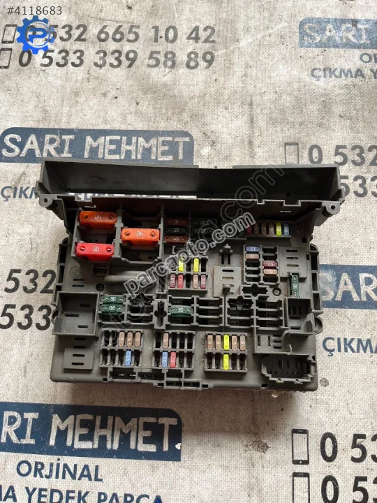 Bmw 3 Serisi Sigorta Kutusu - Konya Selçuklu