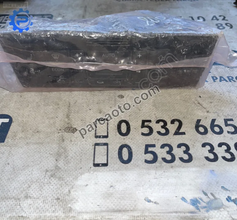 Audi A4 Klima Kontrol Panel - Konya Selçuklu