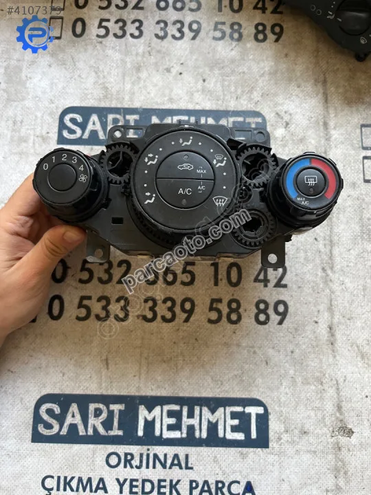 Çıkma ford fıesta 8a61-19980-ag 8a6119980ag klima kontrol paneli