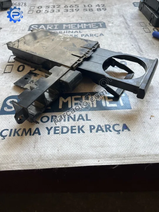 Çıkma seat ıbıza cordoba 6l1 858 815 6l1858815 bardaklık