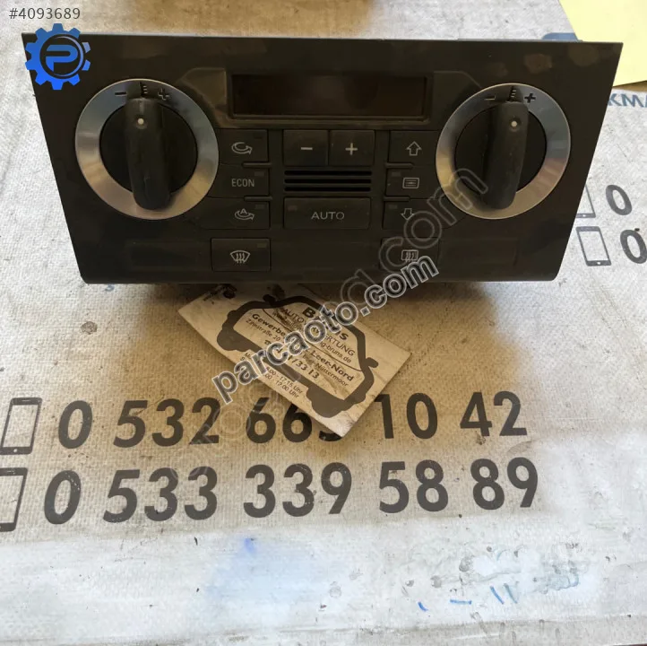 Çıkma audı a3 8p0820043m klima kontrol paneli