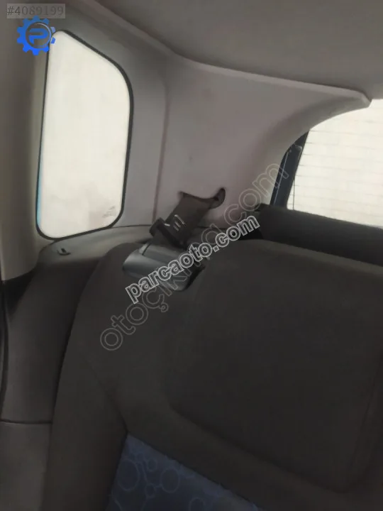 Çıkma ford fiesta sağ arka emniyet kemeri