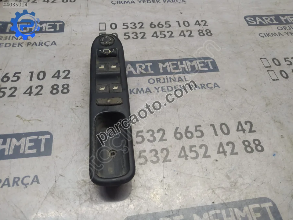 ÇIKMA PEUGEOT 207 SOL ÖN CAM DÜĞMESİ ÇIKMA PEUGEOT 207 SOL ÖN CAM DÜĞMESİ