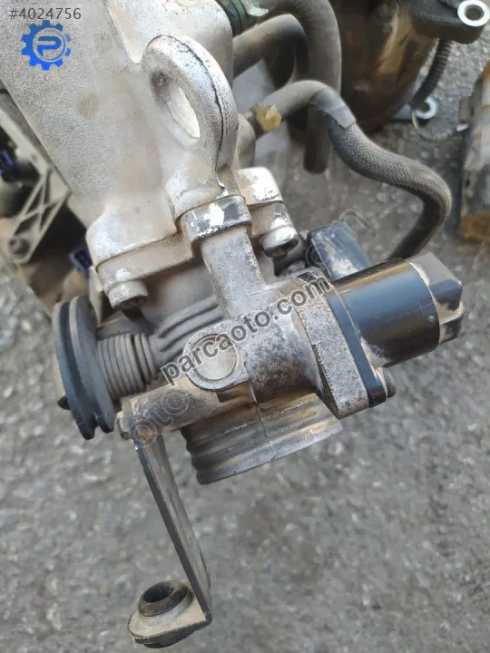 ÇIKMA RENAULT MEGANE 1 GAZ KELEBEĞİ ÇIKMA RENAULT MEGANE 1 GAZ KELEBEĞİ