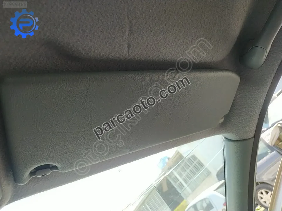 Çıkma renault megane 1 sağ ön güneşlik