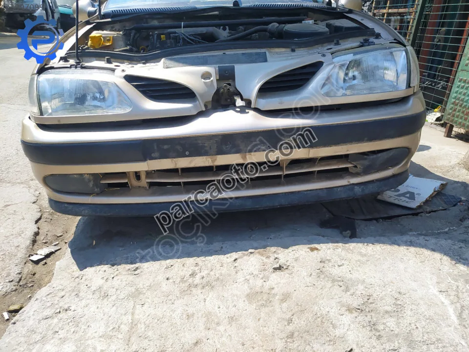 Renault Megane Tampon Ön - Konya Selçuklu